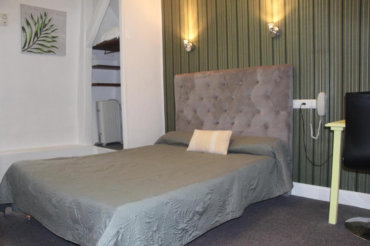 Hotel Au Chapon Fin Poitiers Ngoại thất bức ảnh