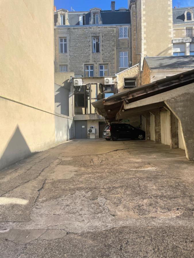 Hotel Au Chapon Fin Poitiers Ngoại thất bức ảnh