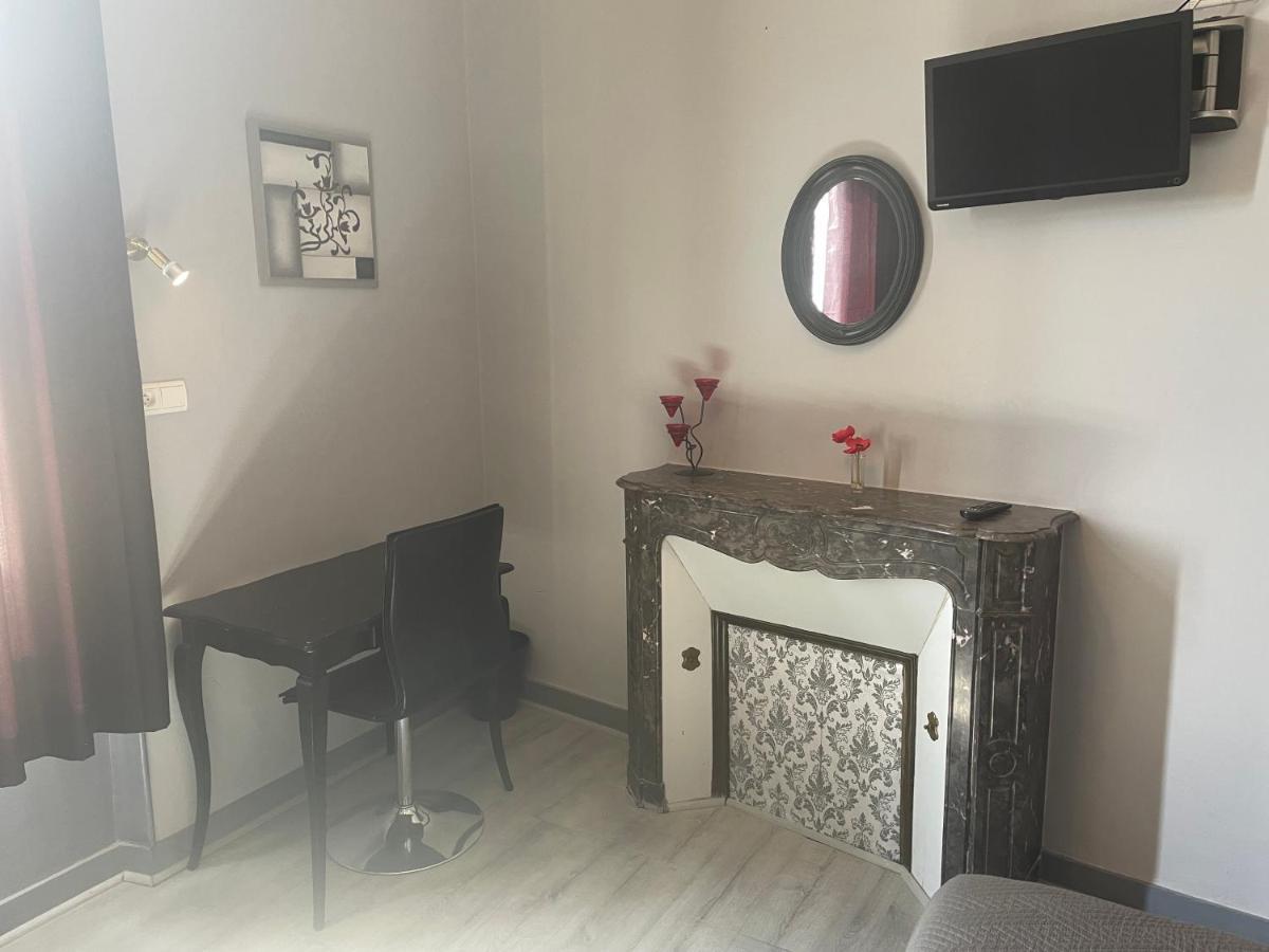 Hotel Au Chapon Fin Poitiers Ngoại thất bức ảnh