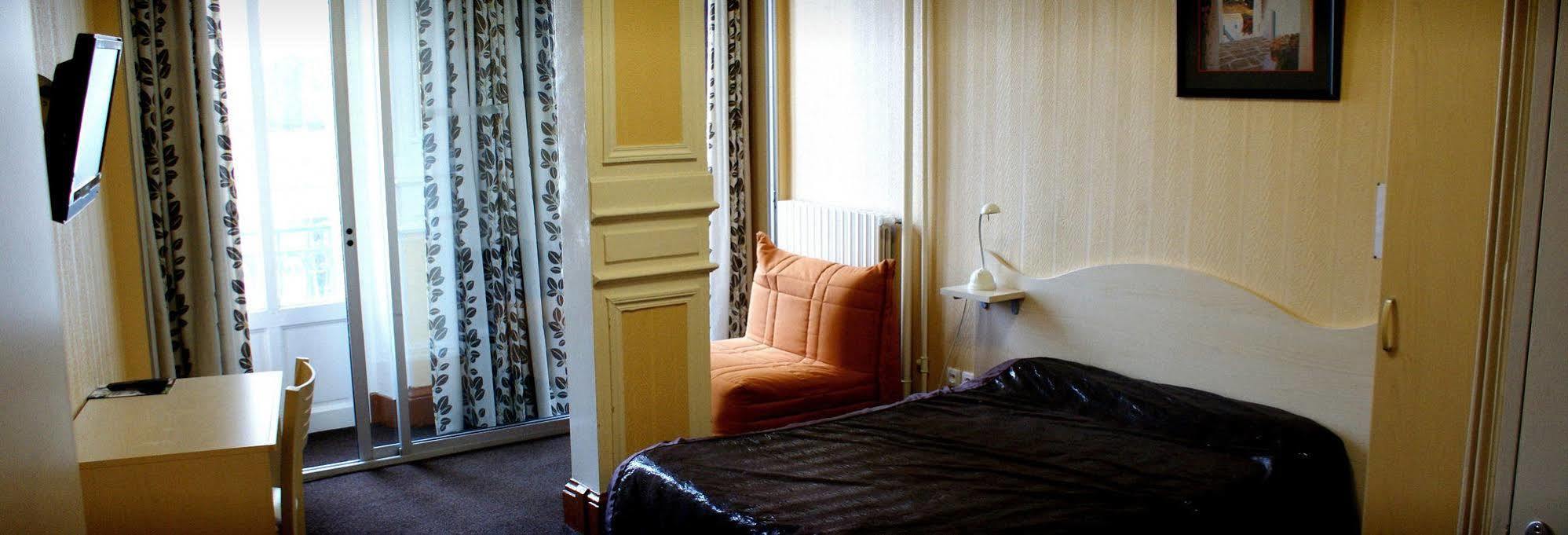 Hotel Au Chapon Fin Poitiers Ngoại thất bức ảnh